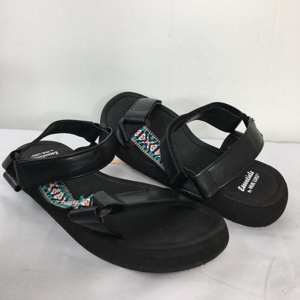 Essentials by Muk Luks Black Strappy Slingback Sandals Size M (~7) Like NEW